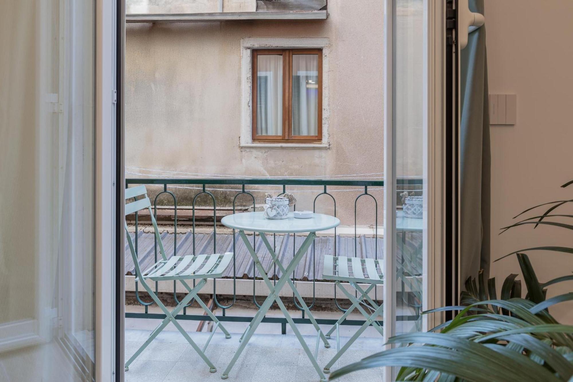 Ferienwohnung Kloi'S House Rapallo Exterior foto